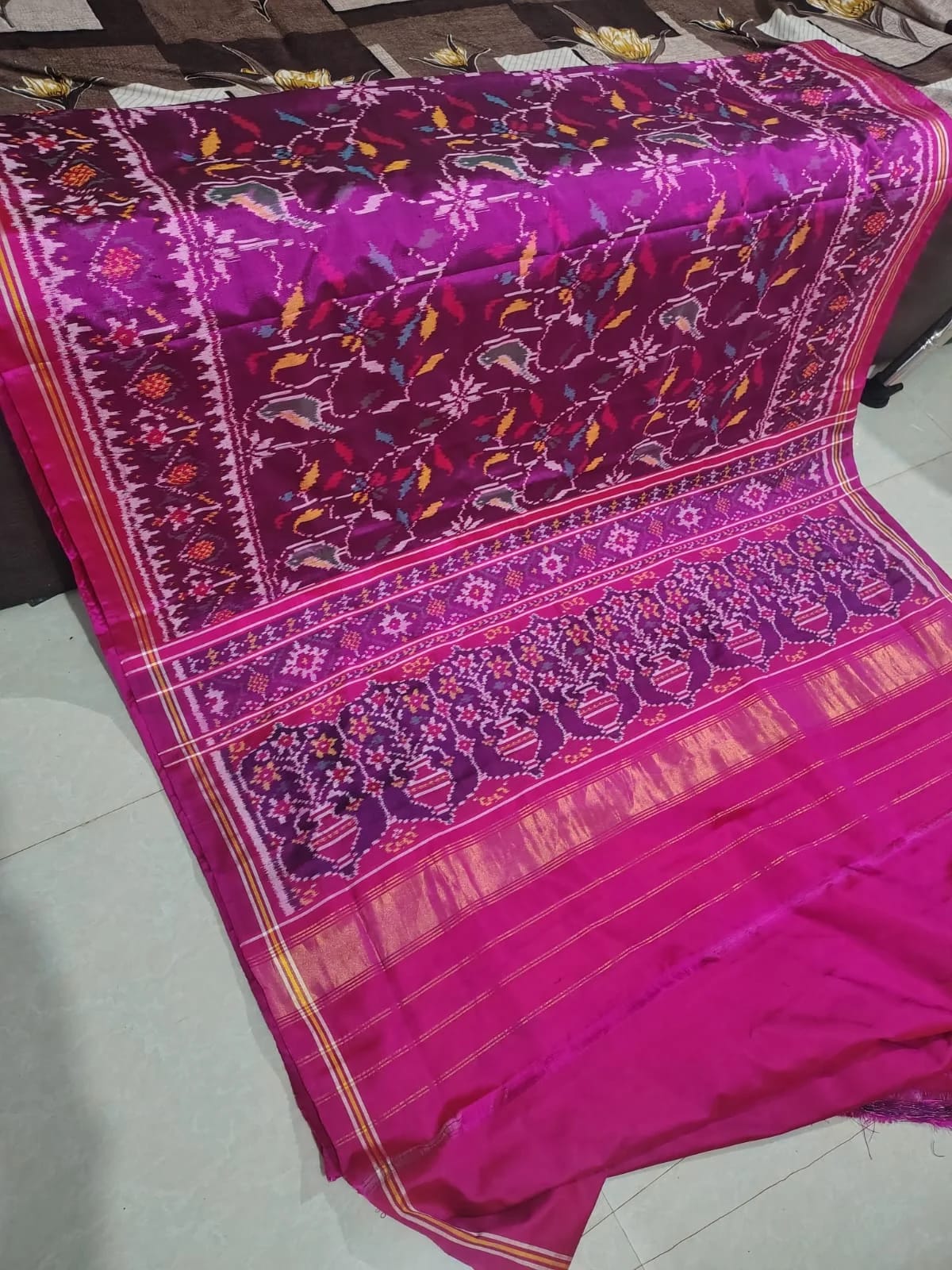 Olive Green & Ruby Red Pan Bhat Patola Saree